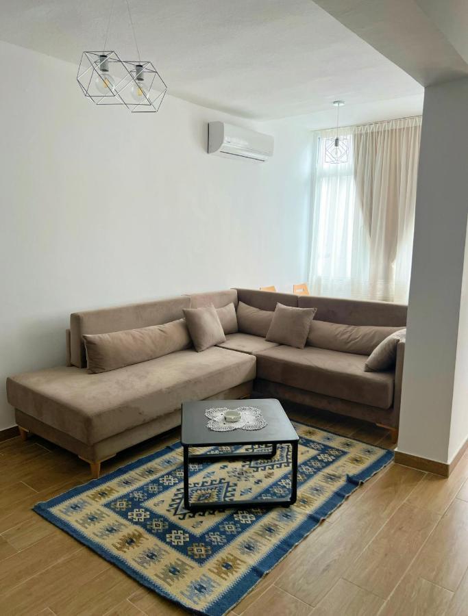 Central City Apartment Tirana Zewnętrze zdjęcie