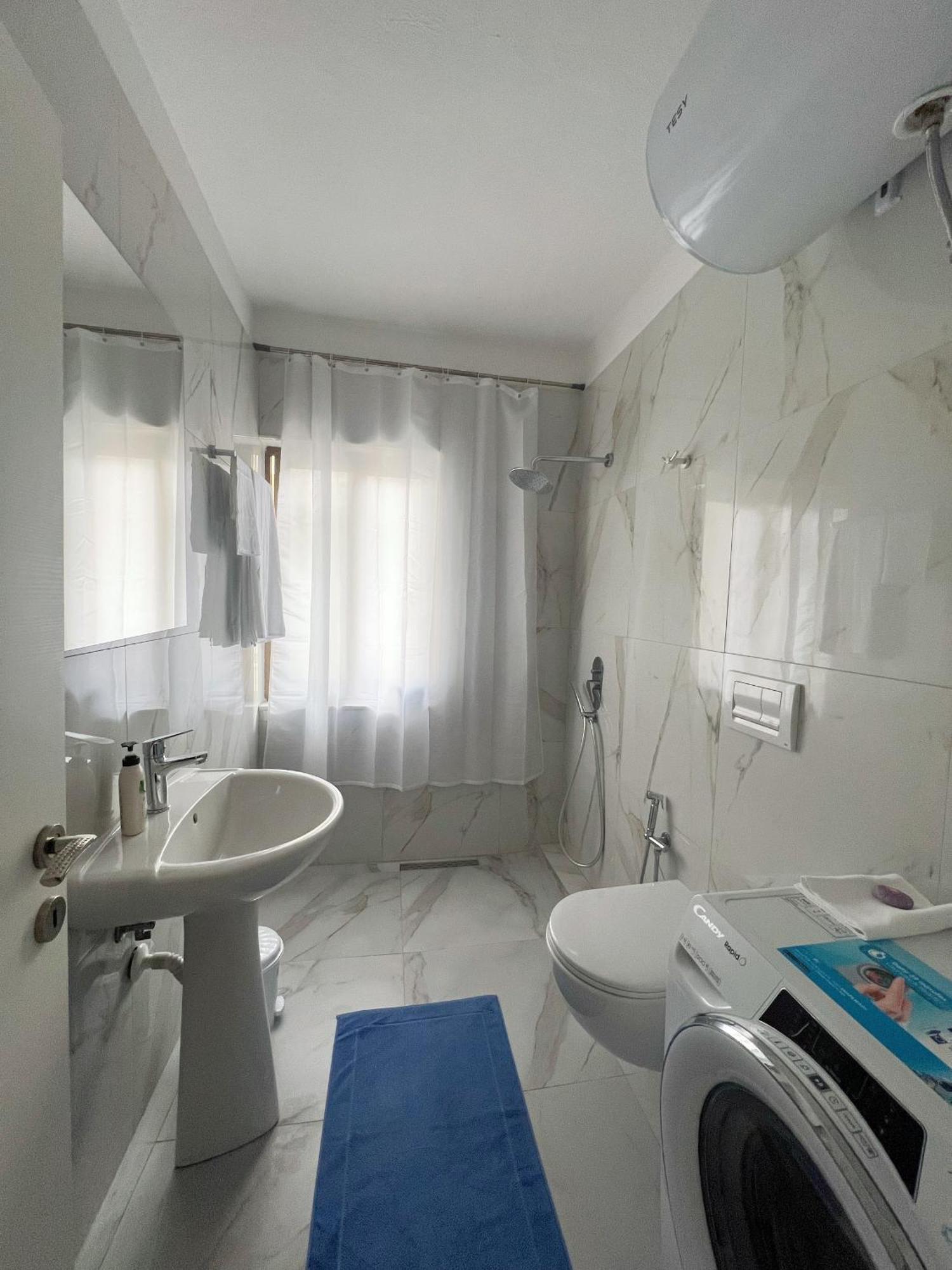 Central City Apartment Tirana Zewnętrze zdjęcie